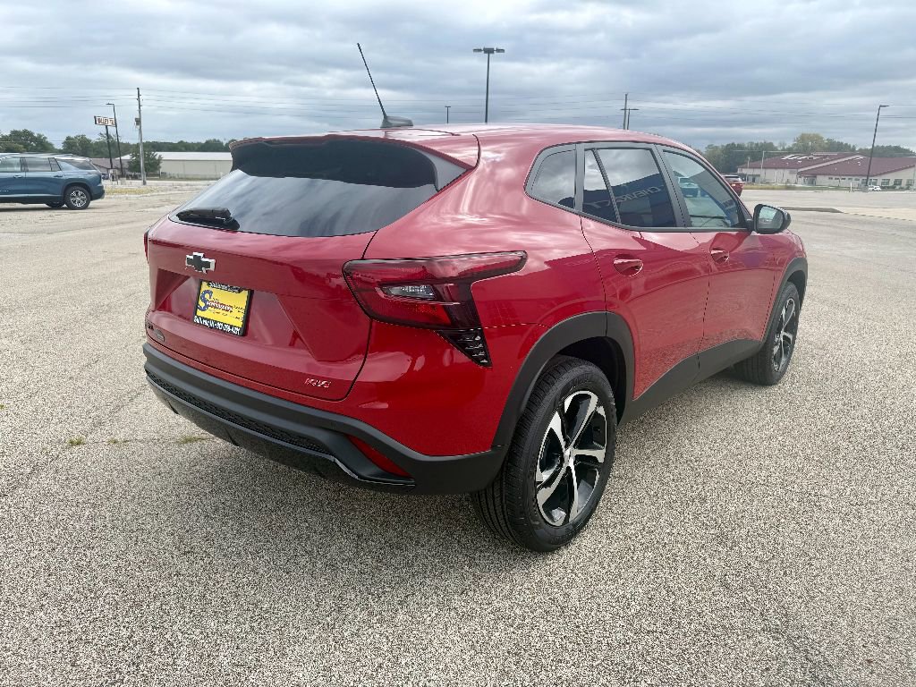 New 2026 Chevrolet Trax RS image 4