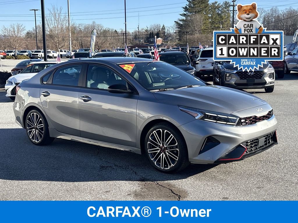 Used 2023 Kia Forte GT image 2