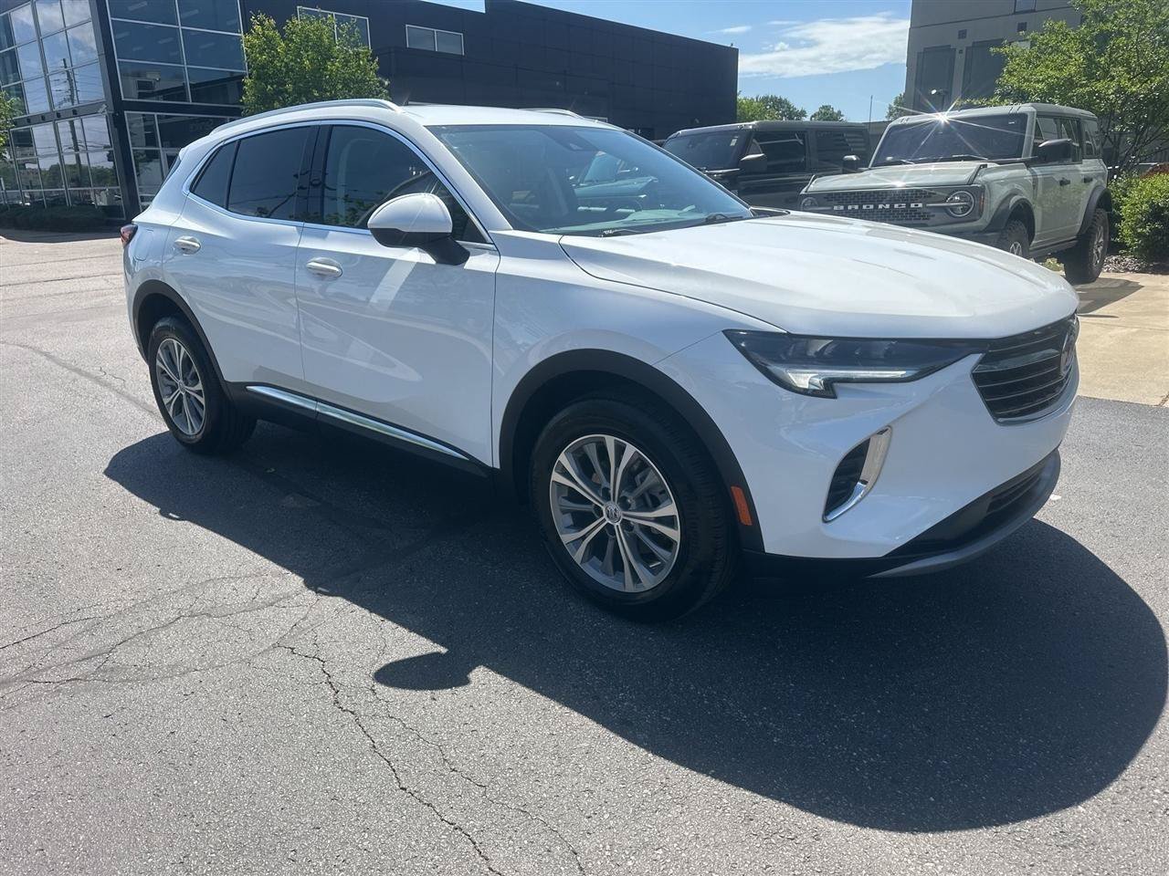 Used 2022 Buick Envision Preferred FWD video 3