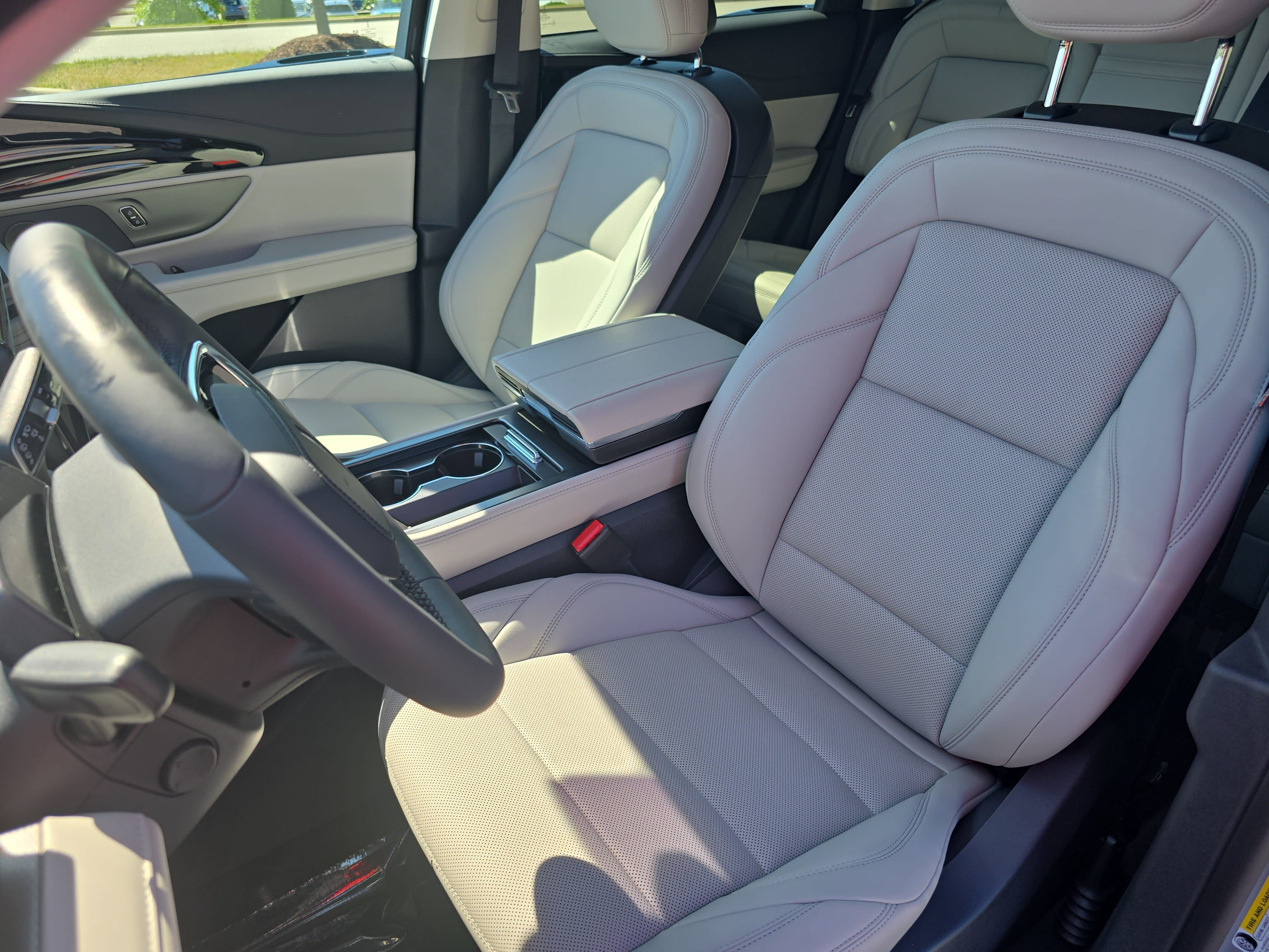 New 2026 Lincoln Nautilus Premier w/ Equipment Group 102A AWD/4WD image 15