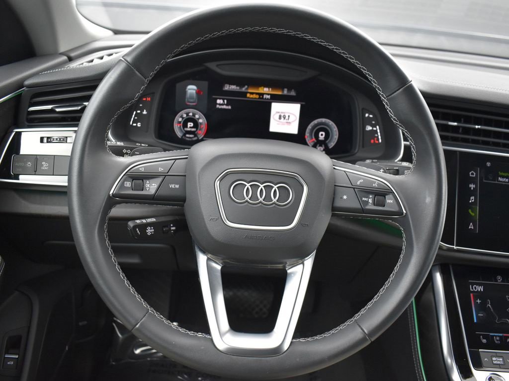 Used 2023 Audi Q8 Premium Plus image 13