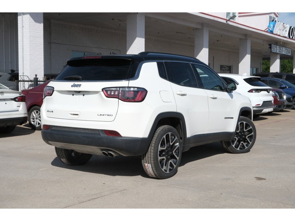 Used 2018 Jeep Compass Limited w/ Navigation Group AWD/4WD image 4