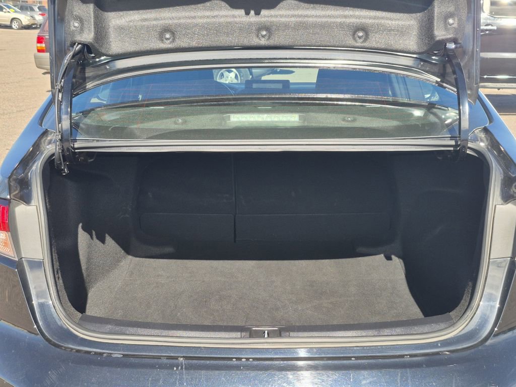 Used 2024 Toyota Corolla LE image 16