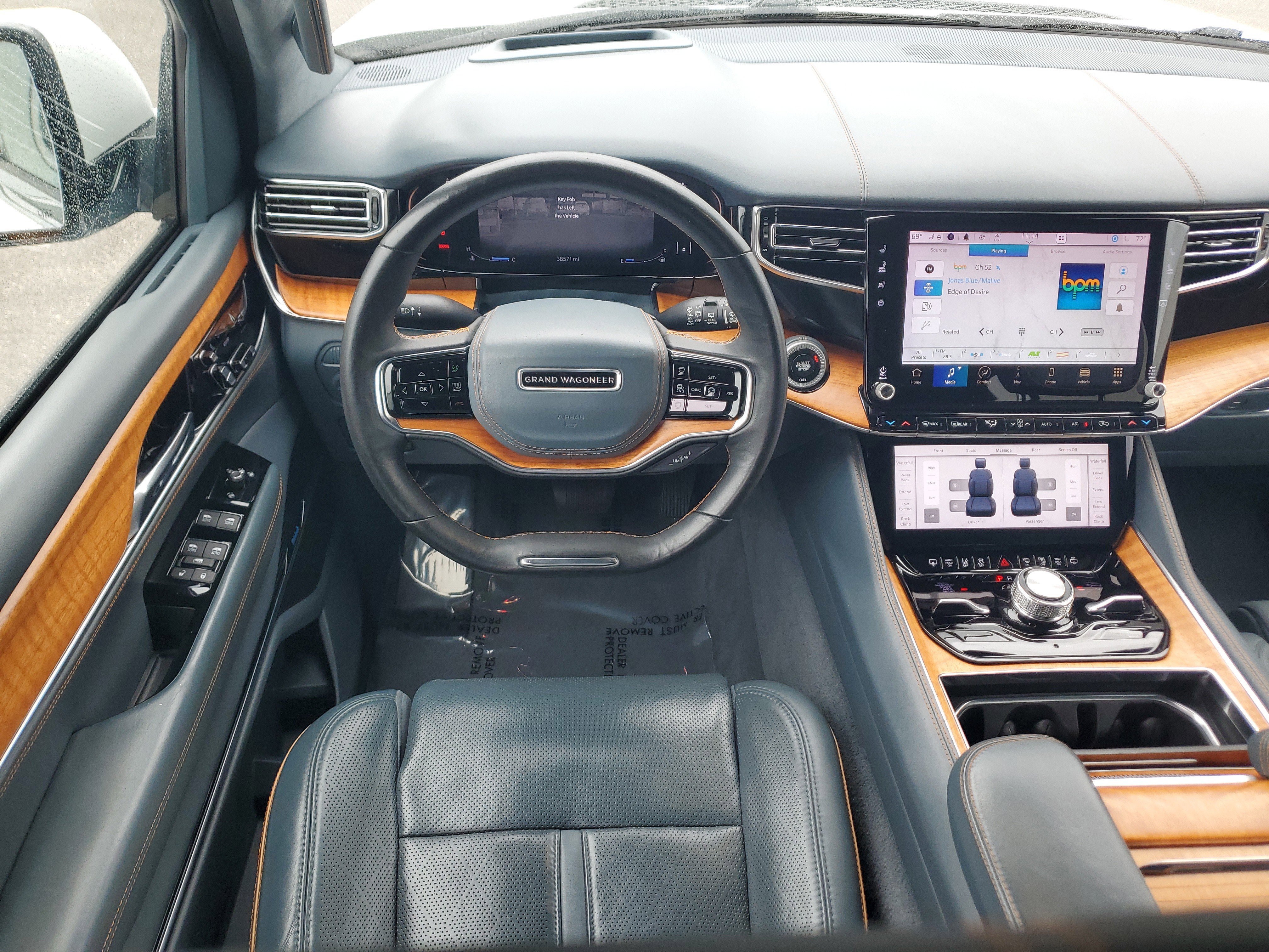 Used 2022 Jeep Grand Wagoneer Series II w/ Convenience Group III image 21