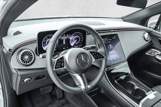New 2027 Mercedes-Benz EQE 320 4MATIC SUV image 10
