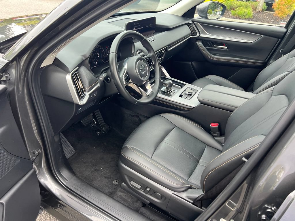 Used 2024 MAZDA CX-90 Plug-In Hybrid w/ Preferred AWD/4WD image 12