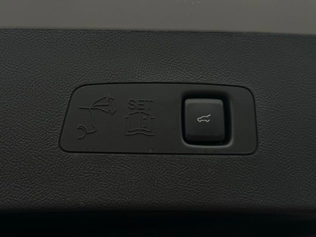 Certified 2023 Lincoln Corsair AWD w/ Equipment Group 101A image 14