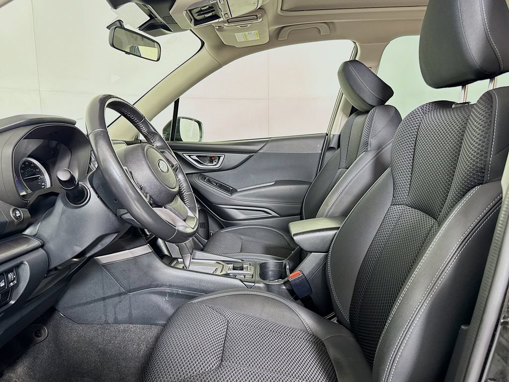 Used 2022 Subaru Forester Premium AWD/4WD image 10