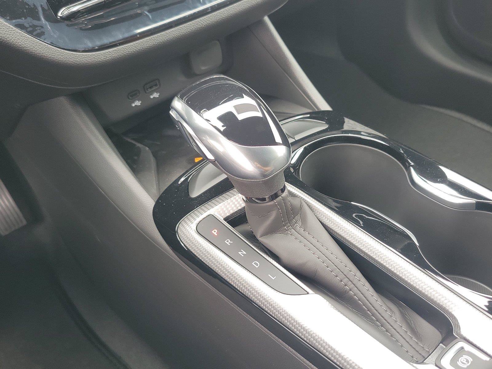 New 2026 Buick Envista Sport Touring FWD image 32