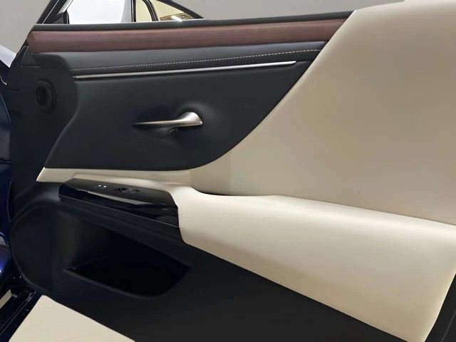 Used 2025 Lexus ES 350 w/ Premium Package FWD image 76