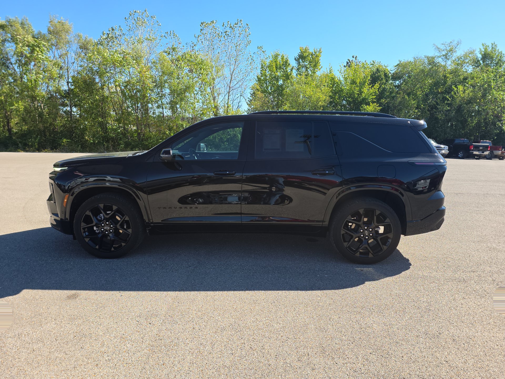 Used 2026 Chevrolet Traverse RS FWD image 5