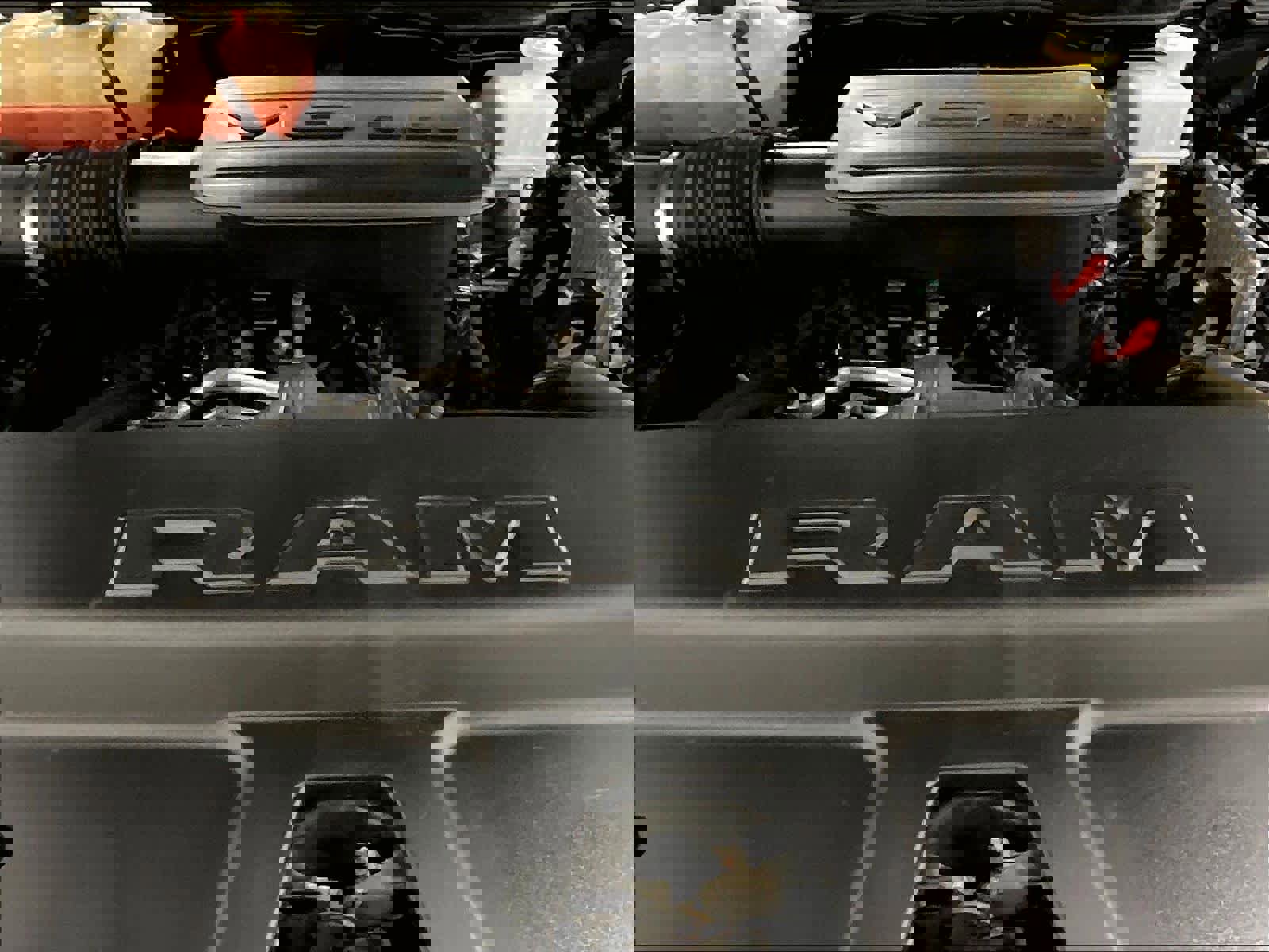 Used 2019 RAM 1500 Laramie image 29