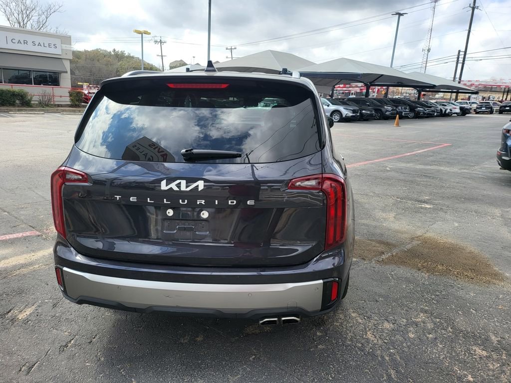 Used 2025 Kia Telluride S image 5