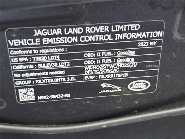 Used 2023 Land Rover Range Rover Sport SE AWD/4WD image 21