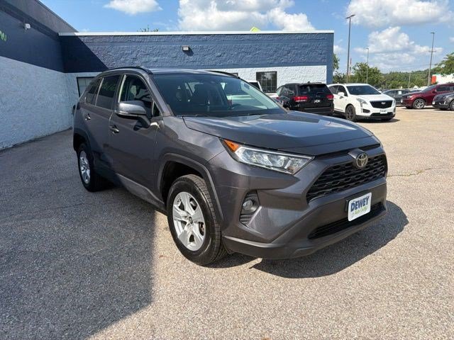 Used 2019 Toyota RAV4 XLE w/ Convenience Package AWD/4WD image 7