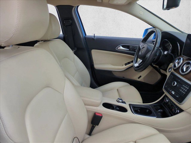 Used 2016 Mercedes-Benz GLA 250 image 21