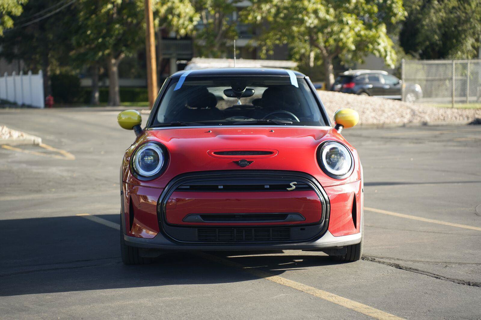 Used 2024 MINI Cooper SE FWD image 8
