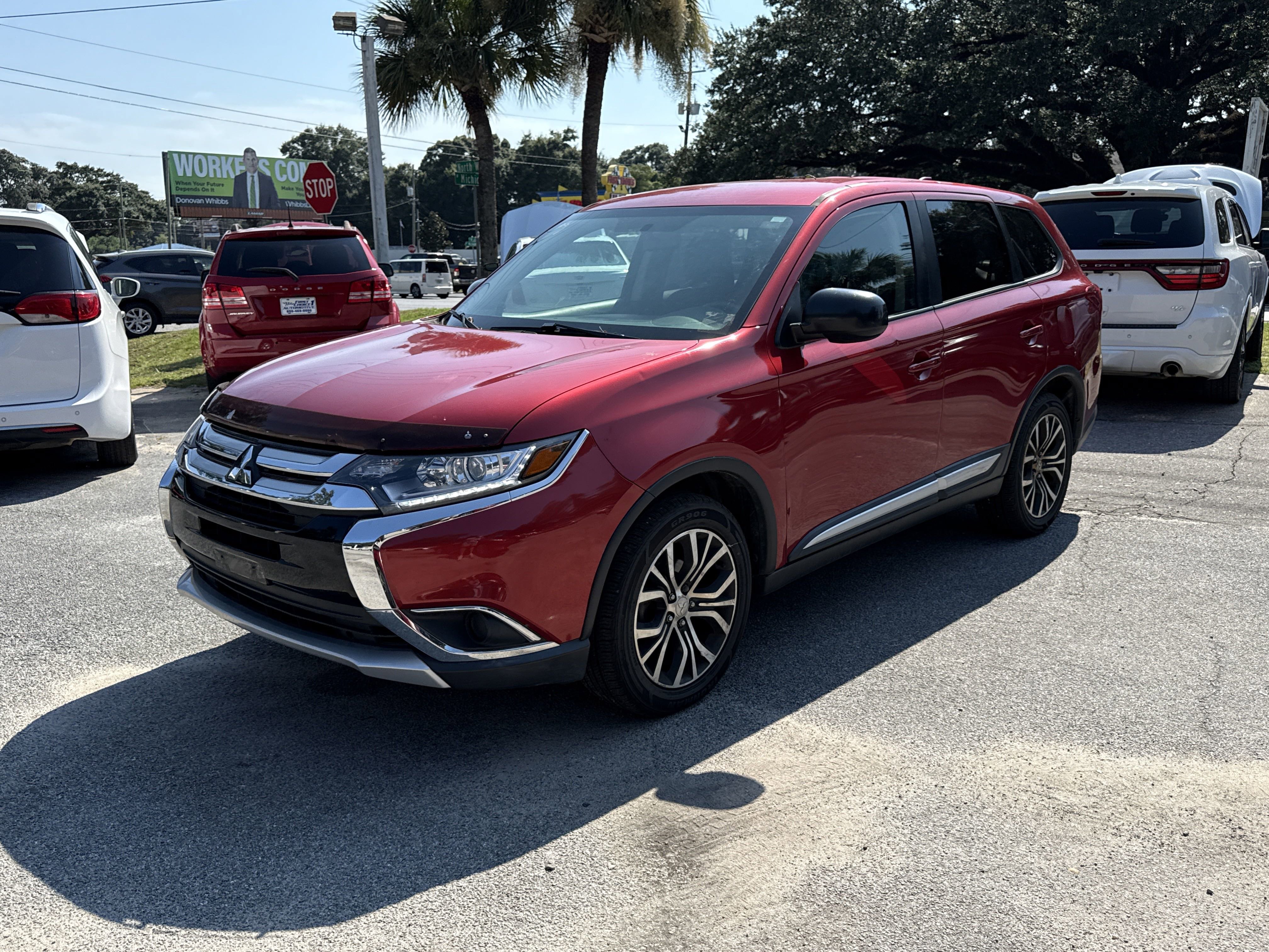 Used 2018 Mitsubishi Outlander ES