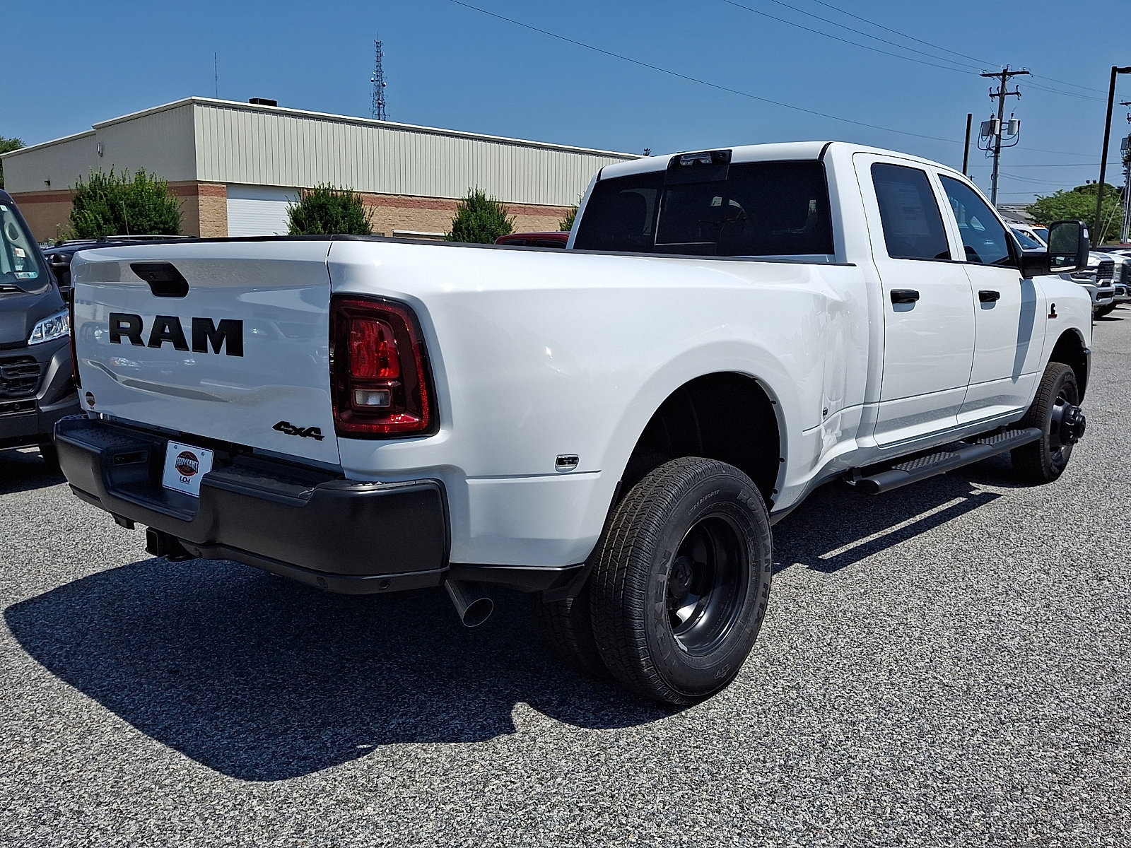 New 2026 RAM 3500 Tradesman AWD/4WD image 4