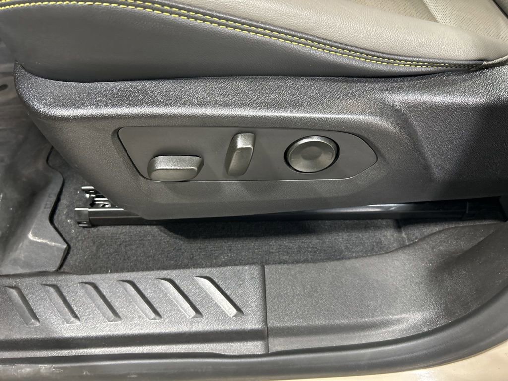 Used 2024 Chevrolet Colorado ZR2 w/ ZR2 Convenience Package III image 10