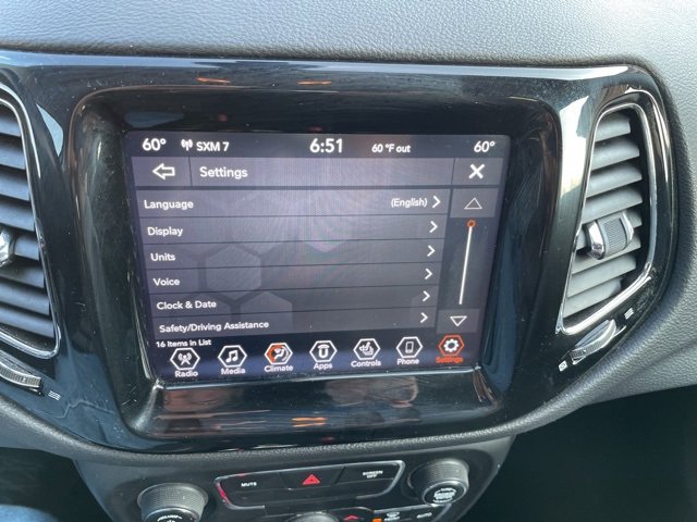 Used 2020 Jeep Compass Limited image 35