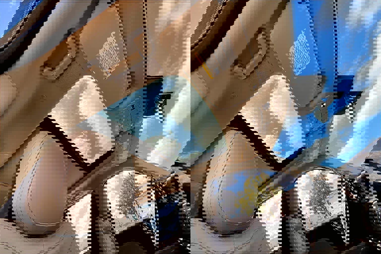 Used 2023 Lincoln Navigator Reserve image 11