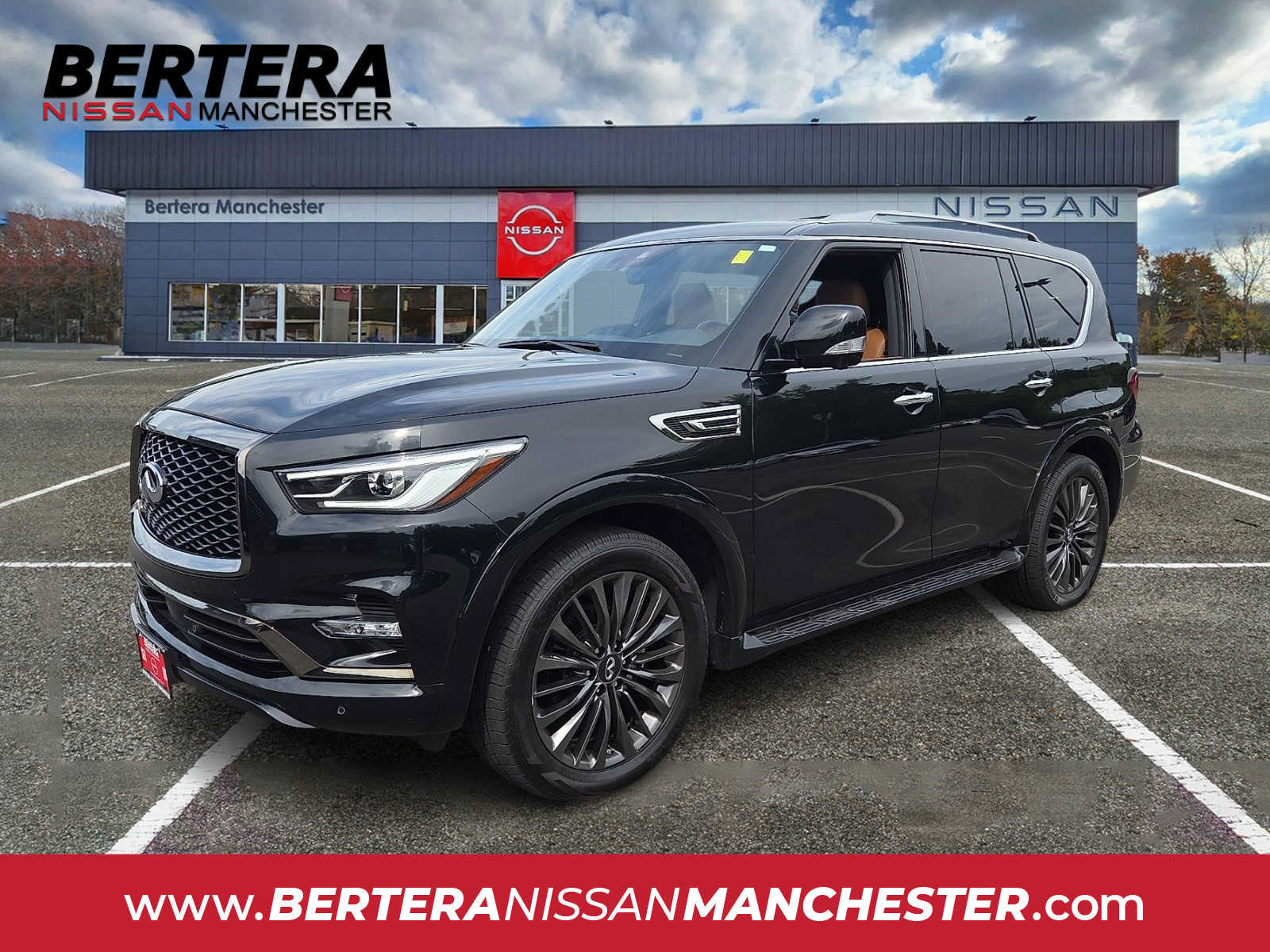 Used 2024 INFINITI QX80 Sensory