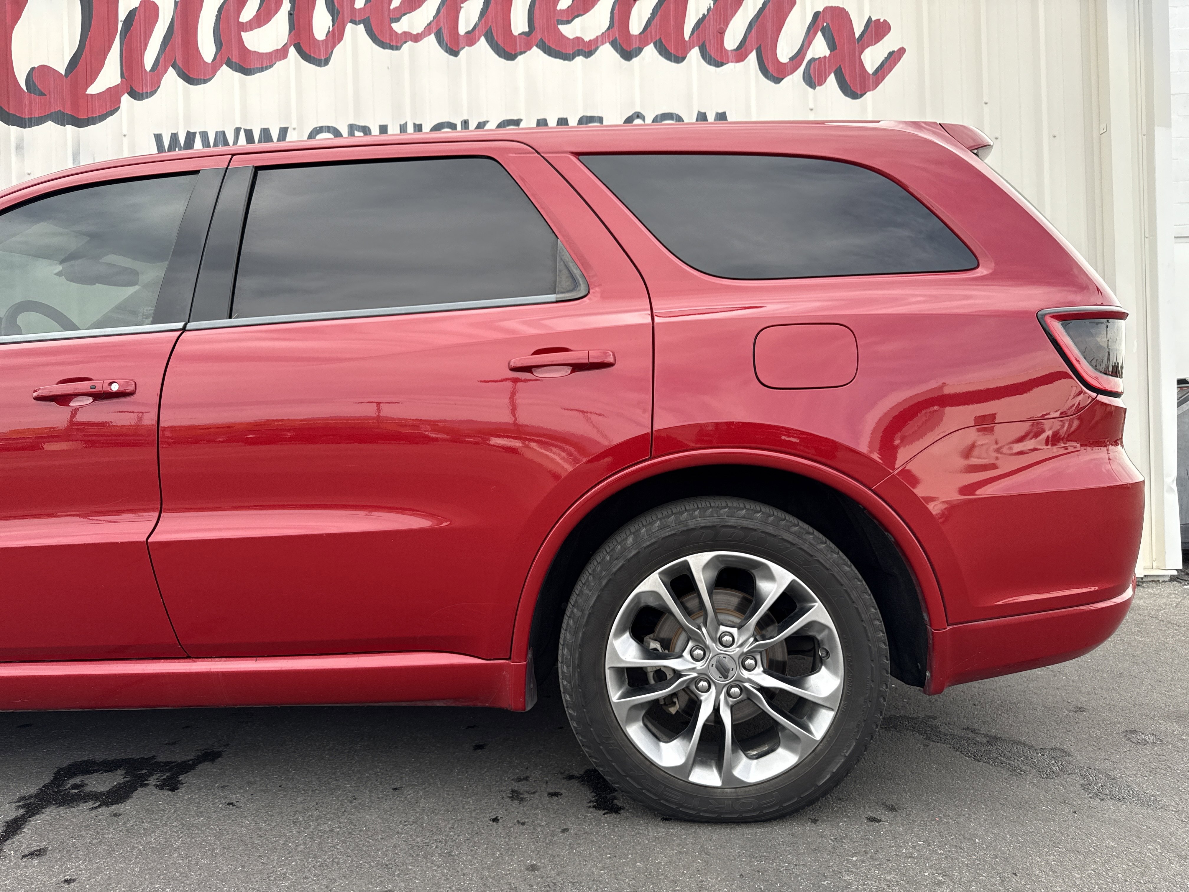 Used 2019 Dodge Durango GT image 2