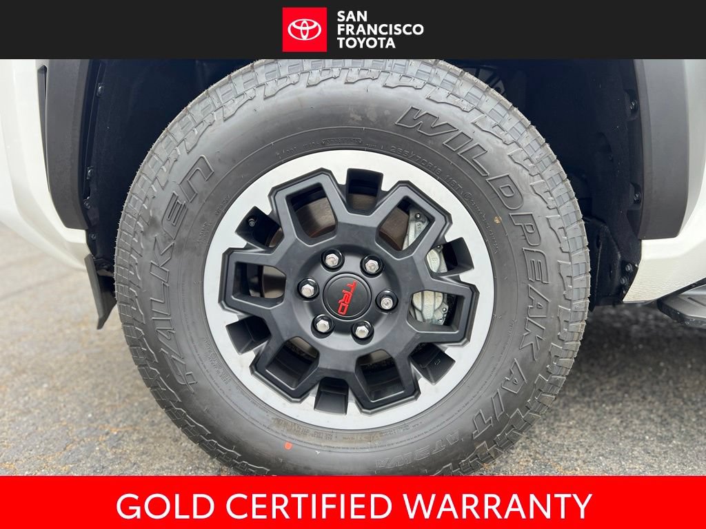 Certified 2026 Toyota 4Runner SR5 AWD/4WD image 9