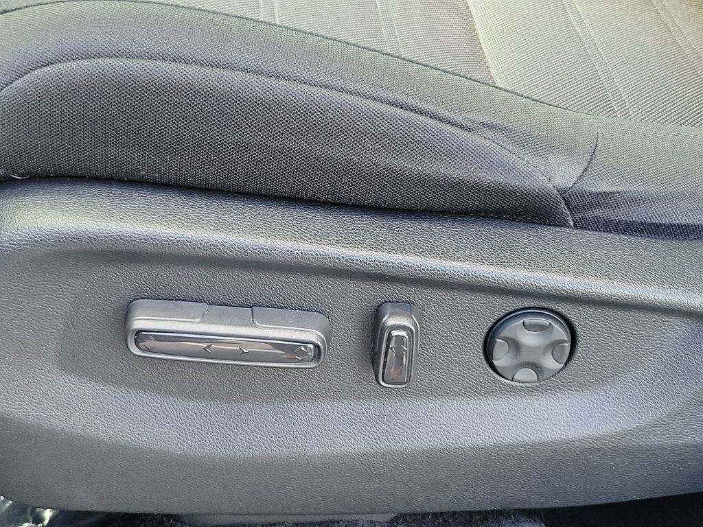 Certified 2022 Honda CR-V EX image 22