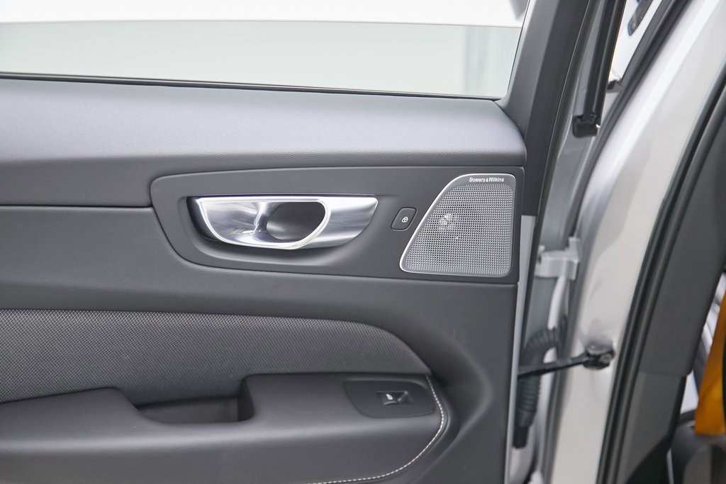 Certified 2023 Volvo XC60 T8 Polestar image 28