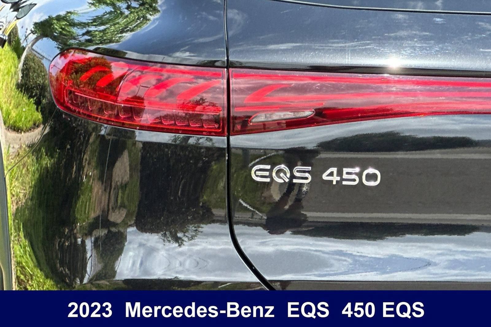 Used 2023 Mercedes-Benz EQS 450+ 4MATIC SUV image 40