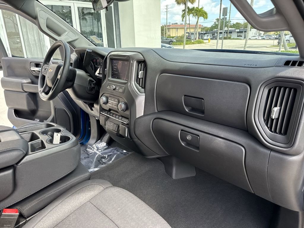 Used 2022 Chevrolet Silverado 1500 Custom image 33
