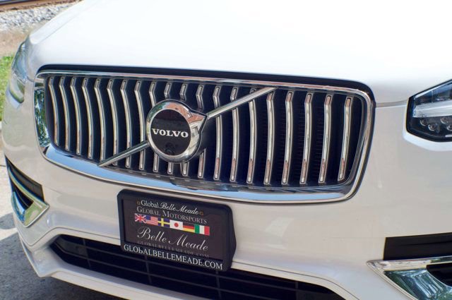 Used 2023 Volvo XC90 T8 Ultimate AWD/4WD image 10