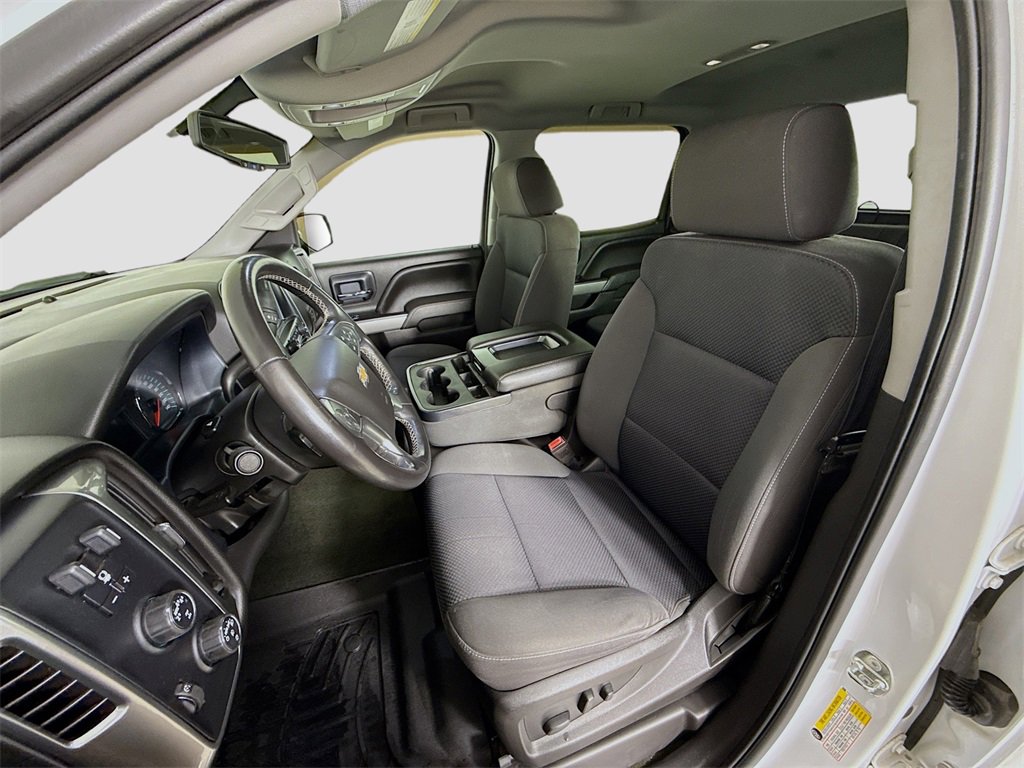 Used 2018 Chevrolet Silverado 1500 LT w/ LPO, Black Pack image 15