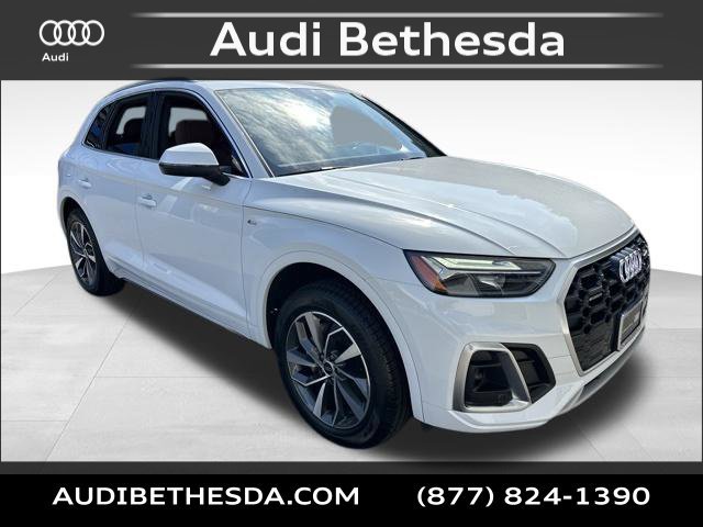 Certified 2024 Audi Q5 2.0T Premium w/ Convenience Package