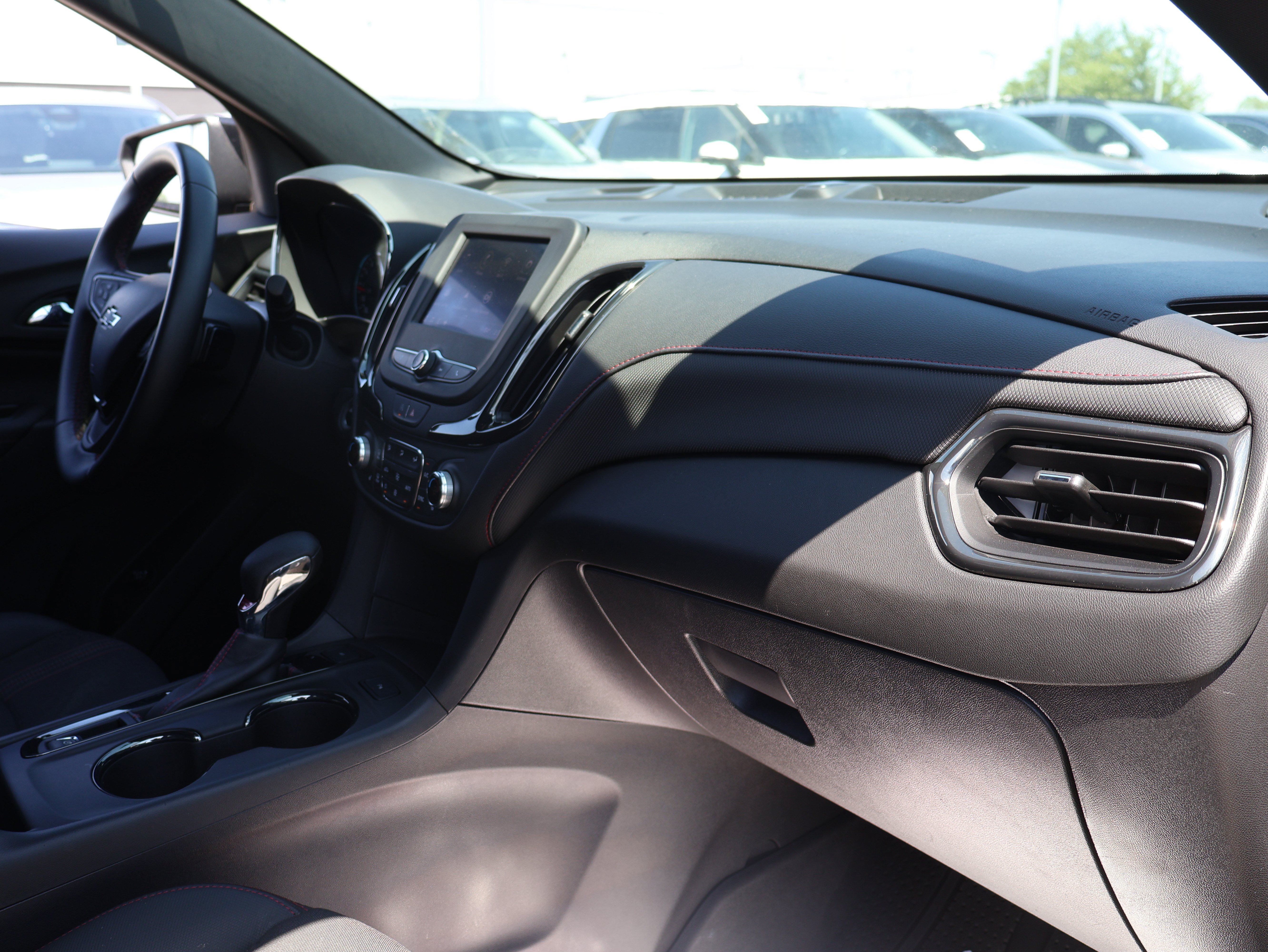 Used 2023 Chevrolet Equinox RS w/ LPO, Floor Liner Package AWD/4WD image 9