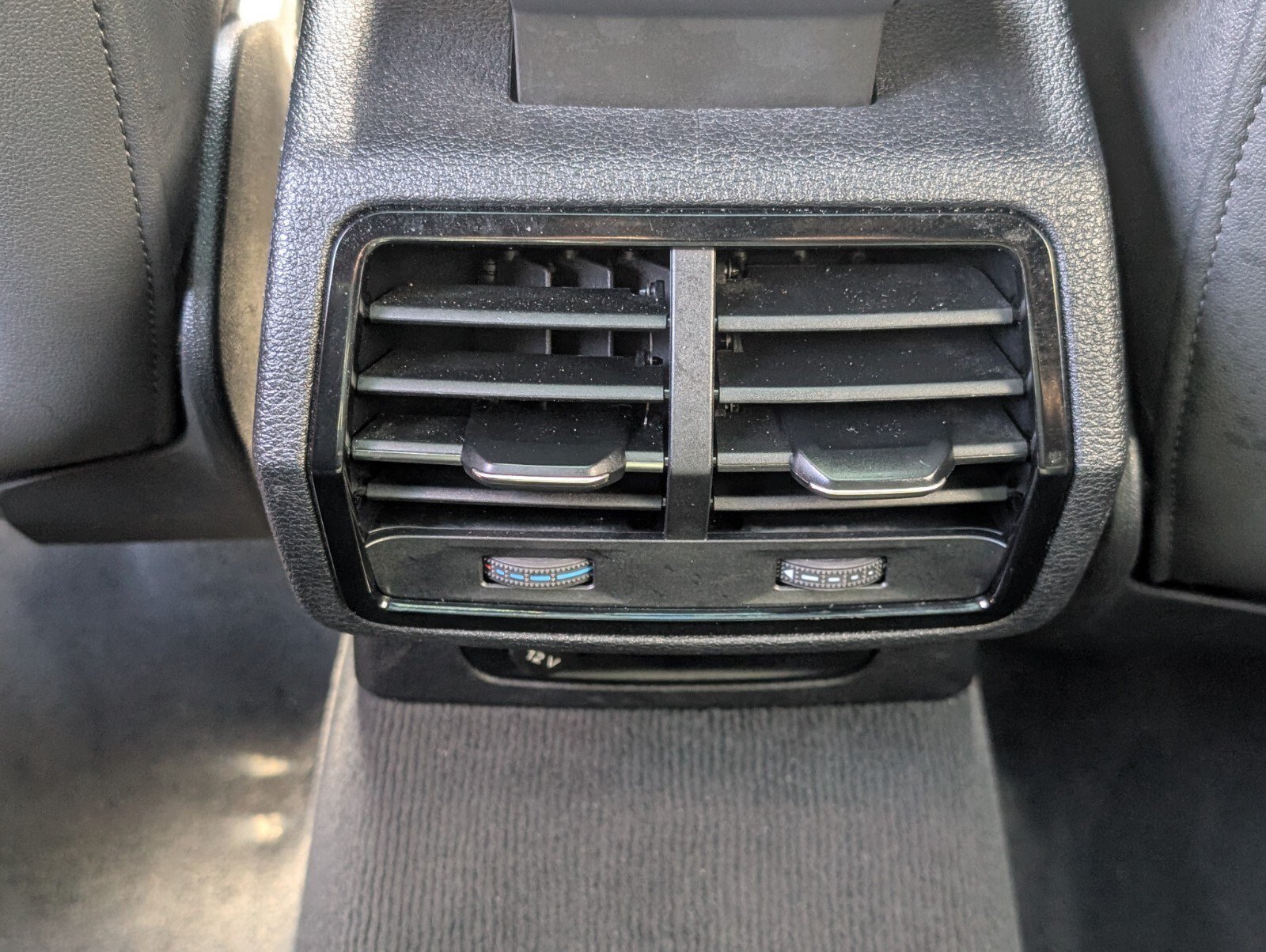 Used 2022 Audi Q3 2.0T Premium Plus AWD/4WD image 16