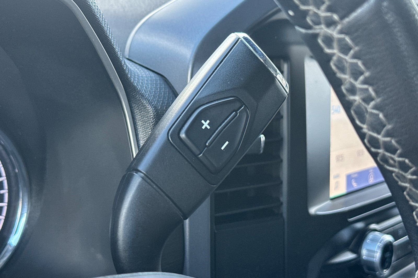 Used 2023 Ford F150 Lariat image 21