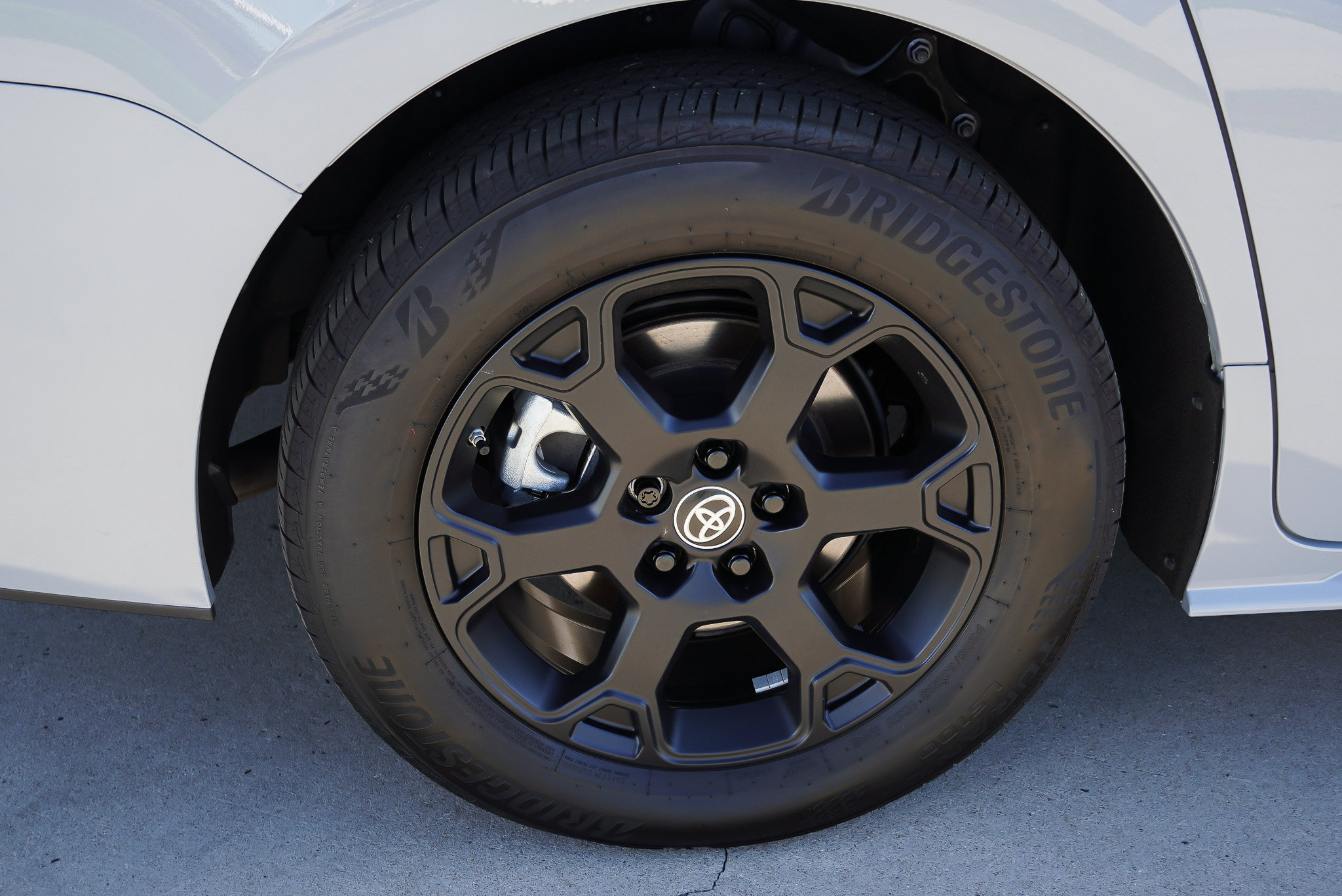 Certified 2025 Toyota Sienna XLE Woodland Edition AWD/4WD image 11