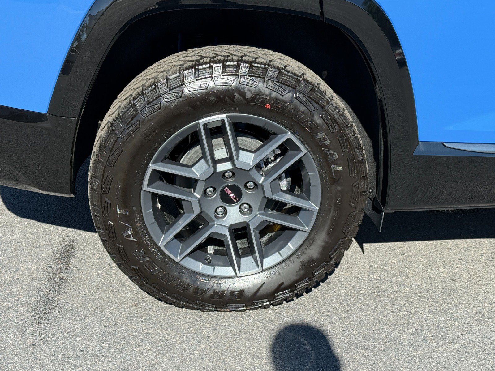 New 2026 GMC Terrain AT4 AWD/4WD image 11