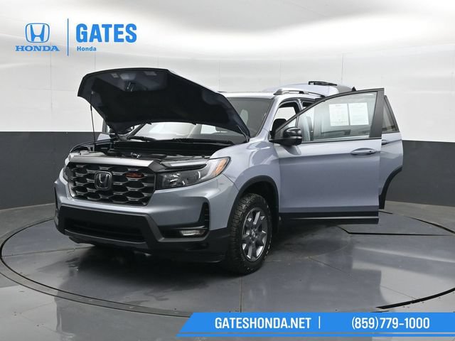 Certified 2025 Honda Passport TrailSport image 60