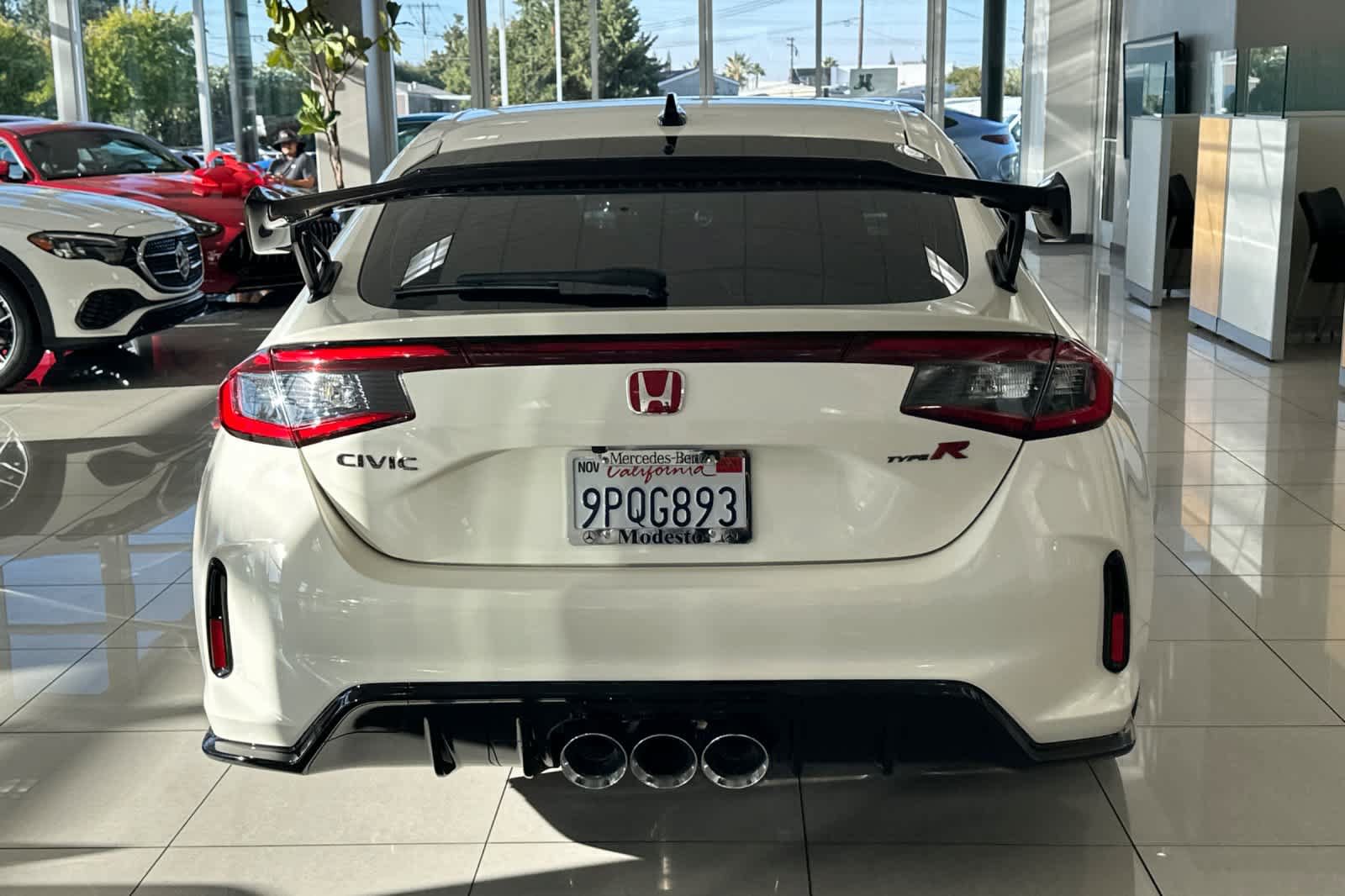 Used 2025 Honda Civic Type R image 4