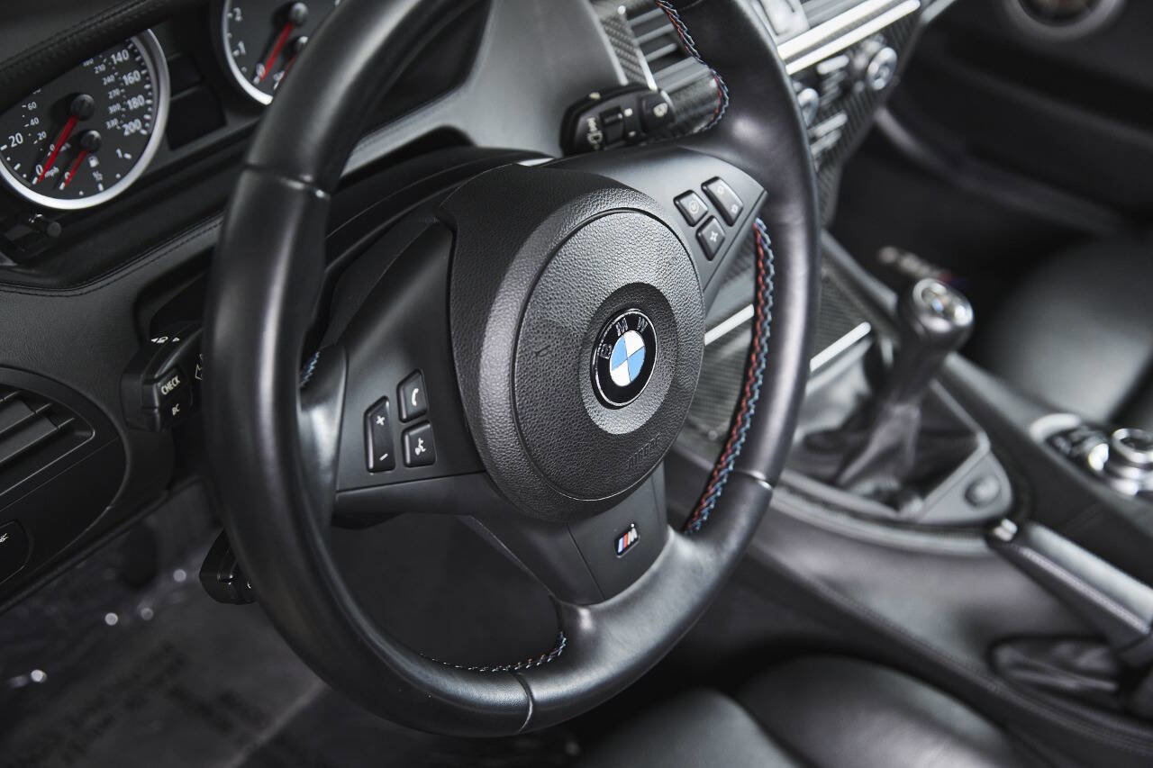 Used 2009 BMW M6 Coupe image 35