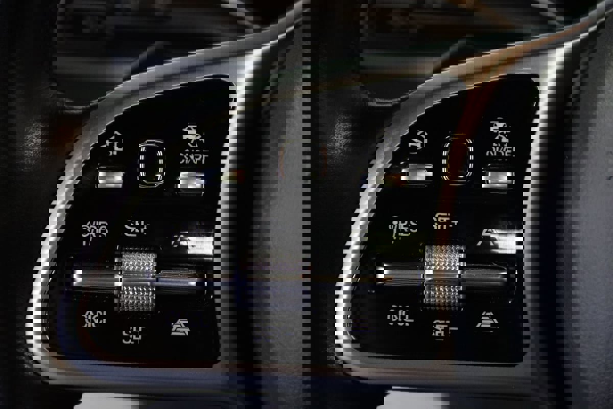 Used 2022 Mercedes-Benz GLE 450 4MATIC image 16