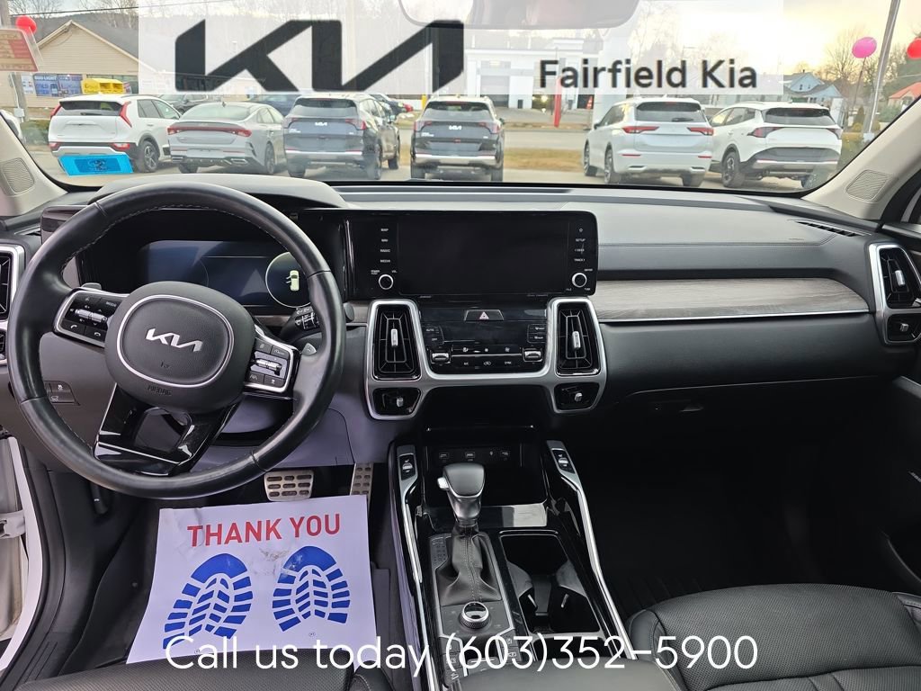 Used 2022 Kia Sorento SX Prestige image 12