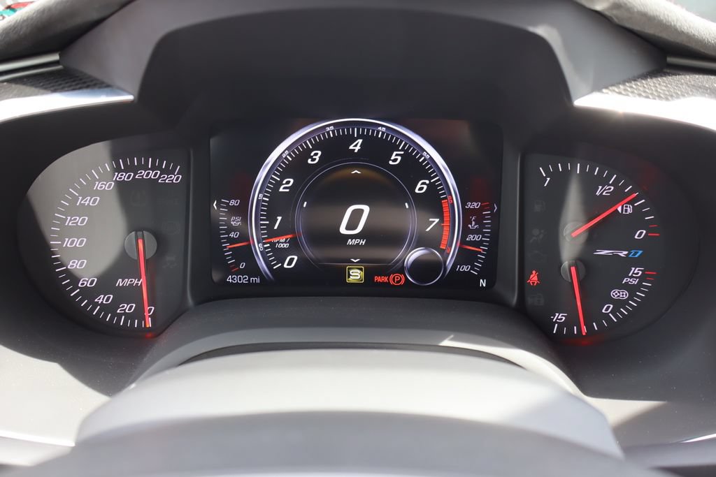 Used 2019 Chevrolet Corvette ZR1 RWD image 37