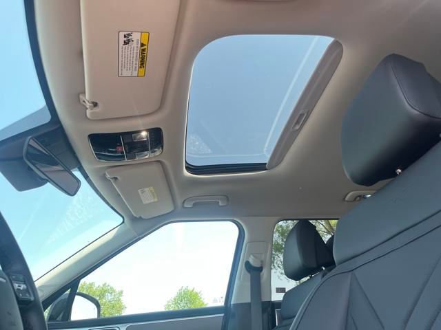 New 2025 Hyundai Santa Fe XRT image 13