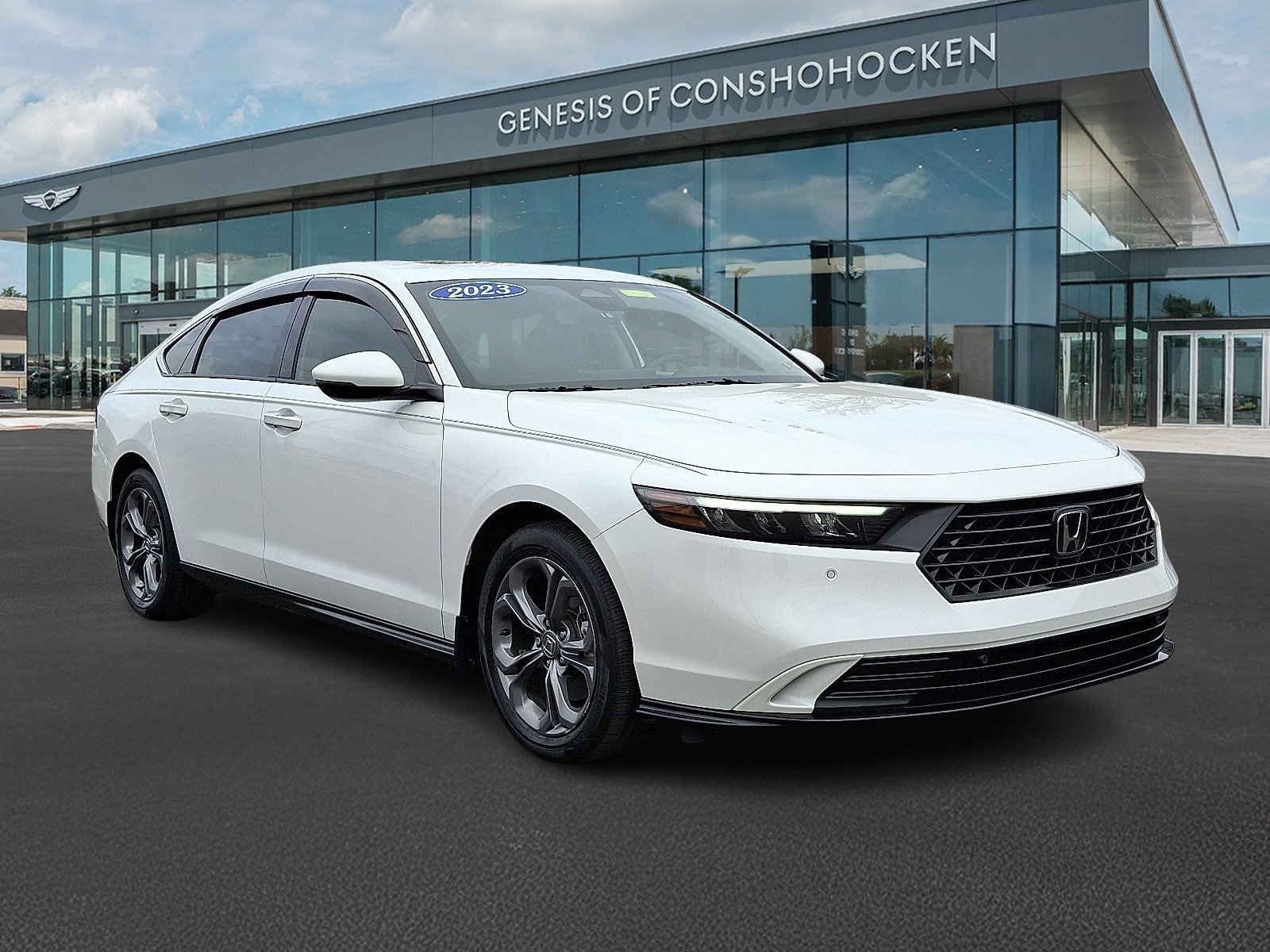 Used 2023 Honda Accord EX-L image 3