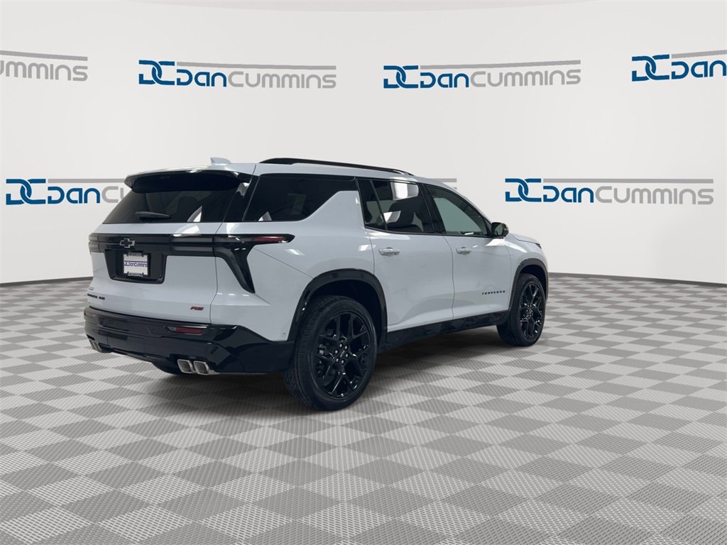 New 2026 Chevrolet Traverse RS w/ LPO, Floor Liner Package image 8